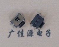 側按輕觸開關，肆個貼片腳，按鍵黑色膠炳